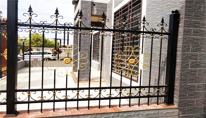 锻造铁艺大门 锻造铁艺大门