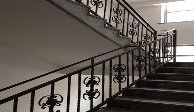 包头铁艺楼梯 包头铁艺楼梯
