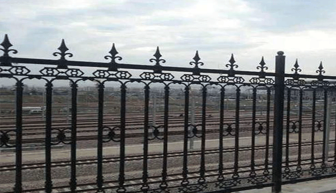 包头铁艺栏杆 包头铁艺栏杆